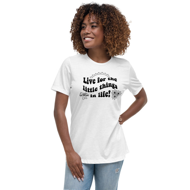 Graphic Groovy Little Things Womens T-shirt